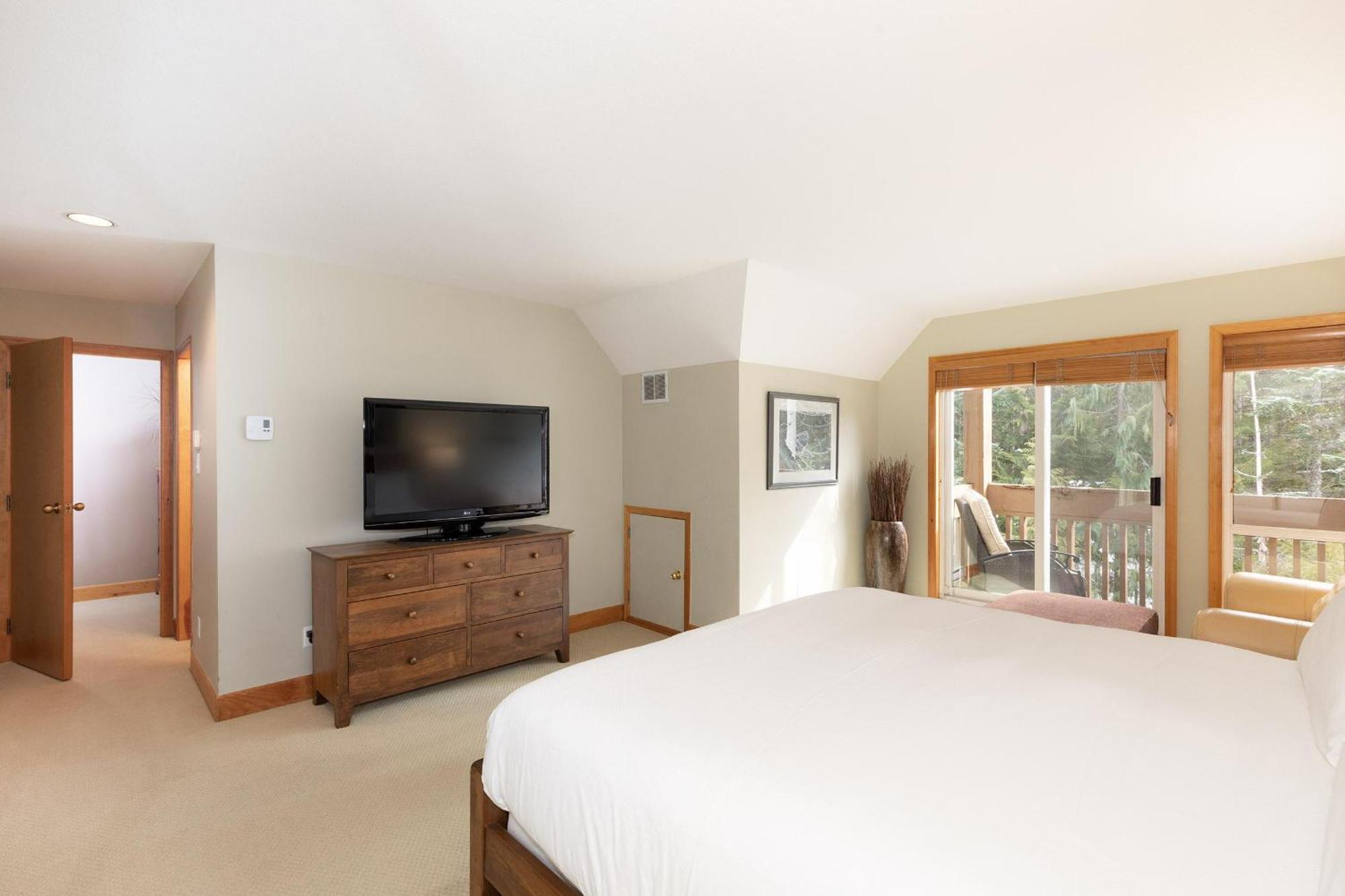Alpine Greens 8 | Bright Townhome Near Blackcomb, Walk Or Shuttle To Skiing, Secure Parking Whistler Extérieur photo