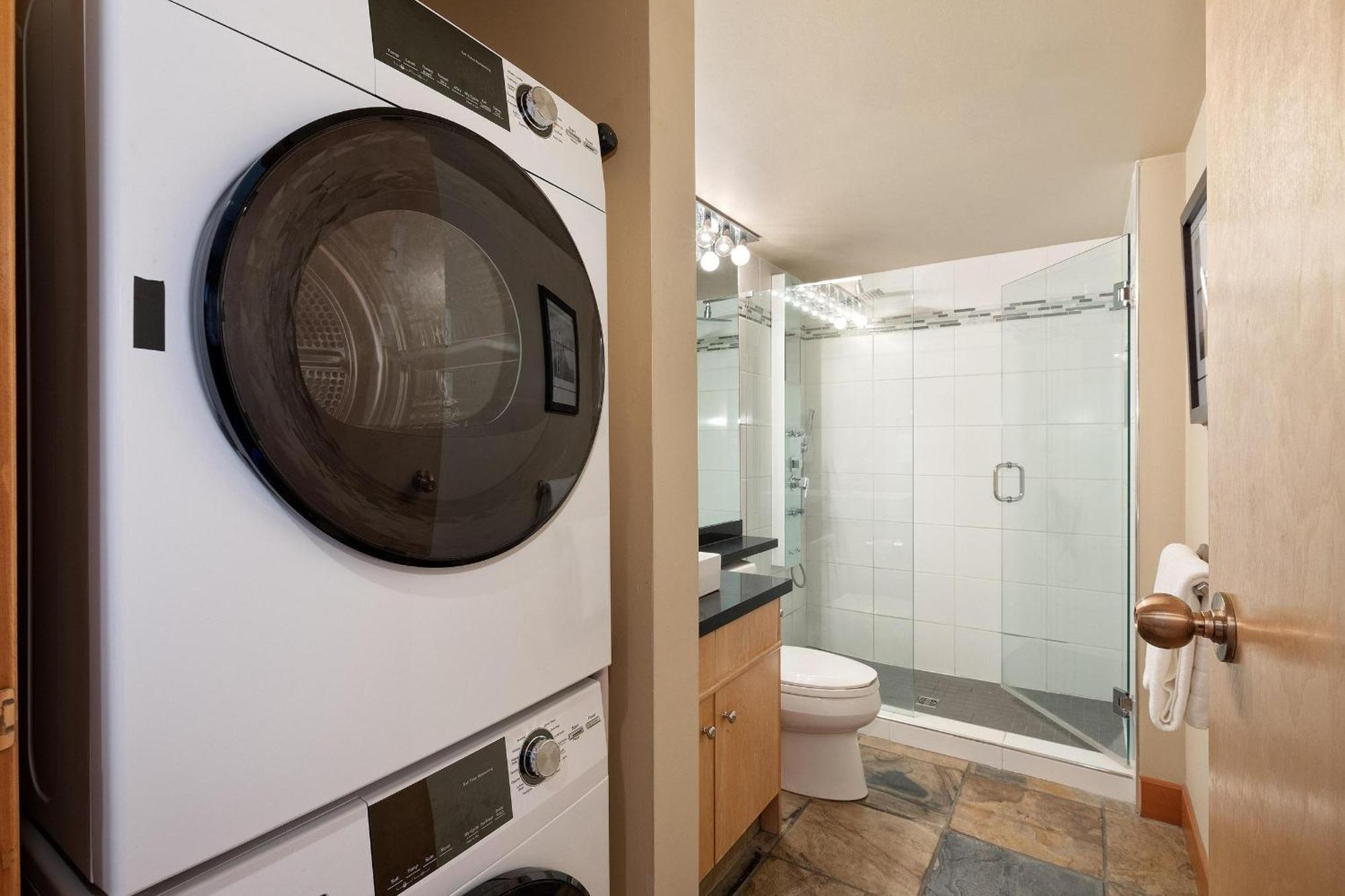 Alpine Greens 8 | Bright Townhome Near Blackcomb, Walk Or Shuttle To Skiing, Secure Parking Whistler Extérieur photo