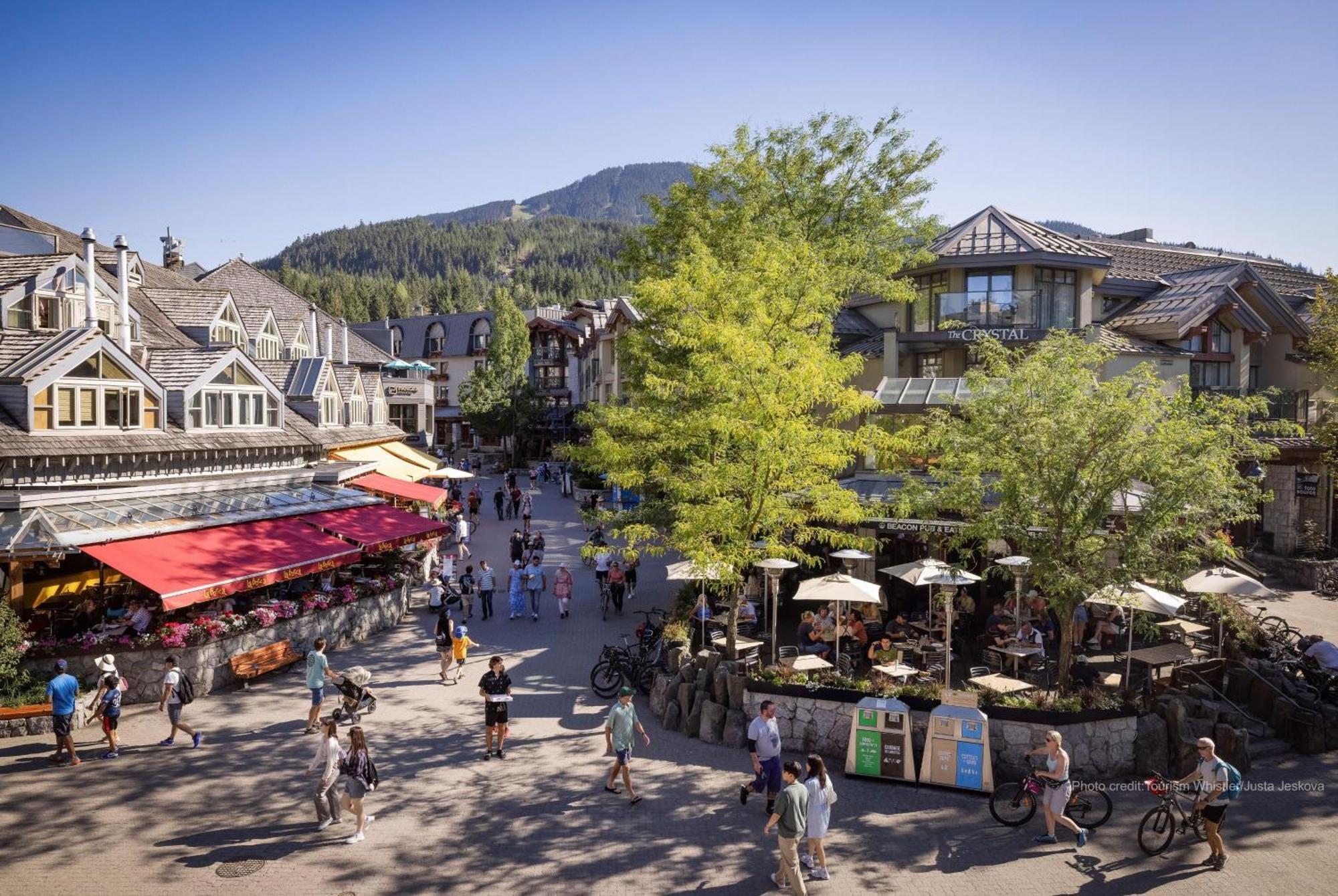 Alpine Greens 8 | Bright Townhome Near Blackcomb, Walk Or Shuttle To Skiing, Secure Parking Whistler Extérieur photo