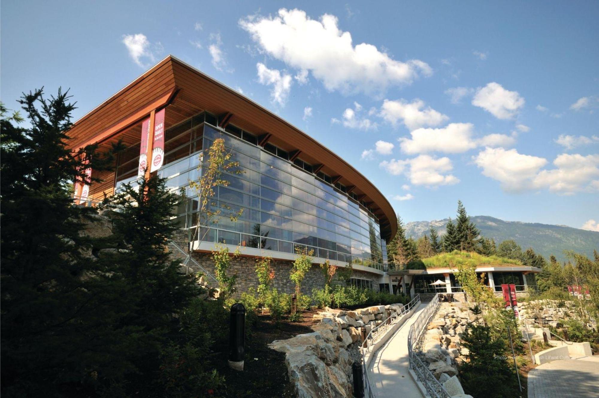Alpine Greens 8 | Bright Townhome Near Blackcomb, Walk Or Shuttle To Skiing, Secure Parking Whistler Extérieur photo